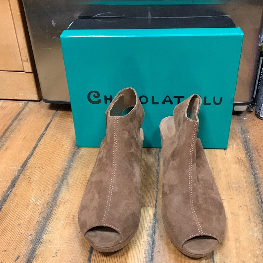Chocolat Blu Tan Suede Peep-Toe Wedge Booties